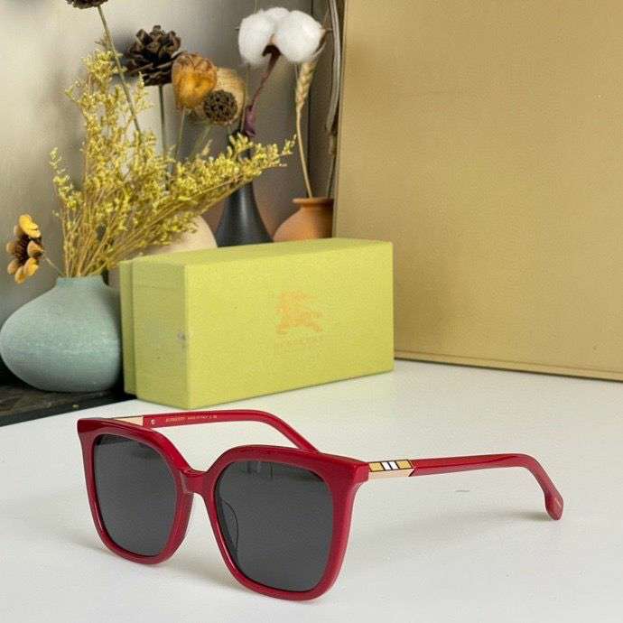 Picture of Burberry Sunglasses _SKUfw46569356fw